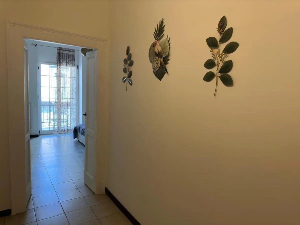 Cconforthotels Appartamento Crispi Bari 0*,  Italien