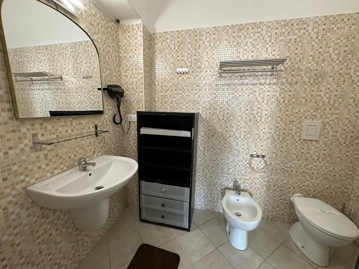 Apartment Cconforthotels Appartamento Crispi Bari