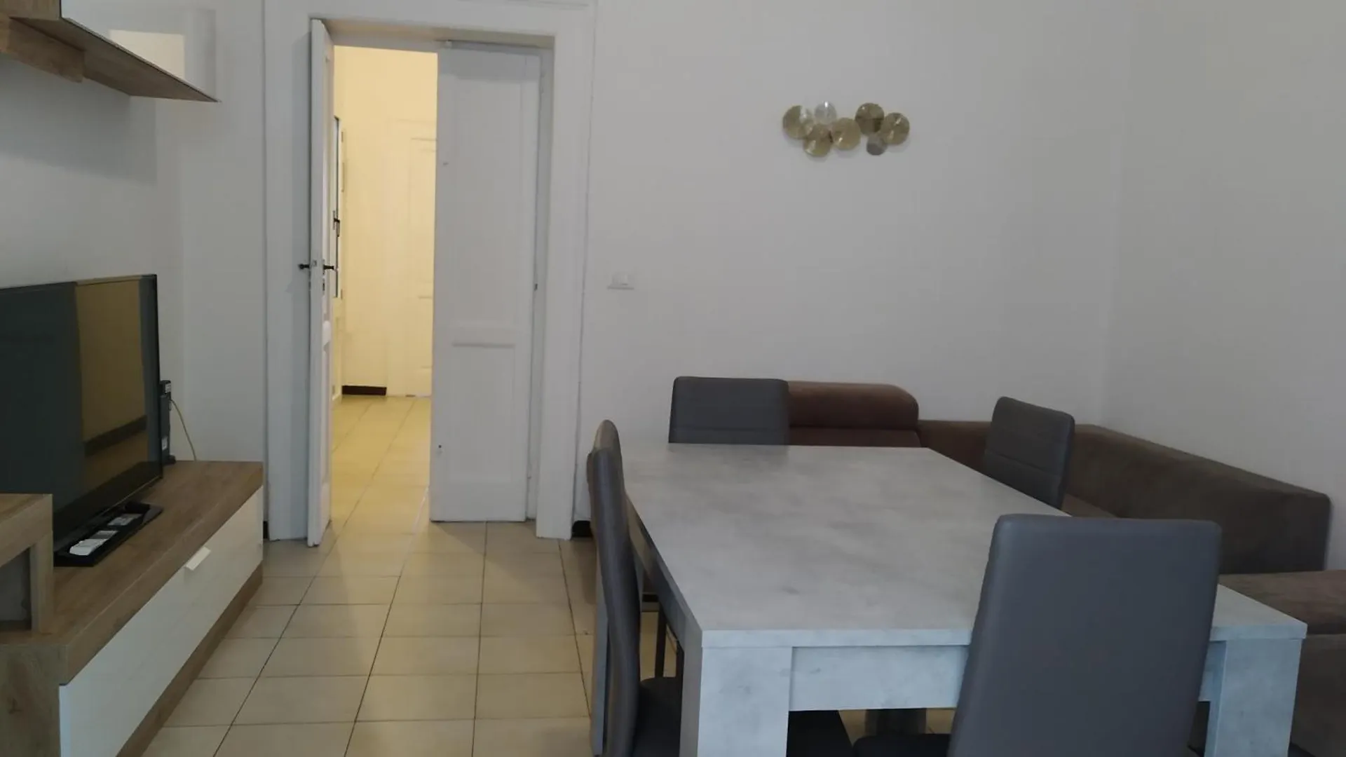 Apartment Cconforthotels Appartamento Crispi Bari